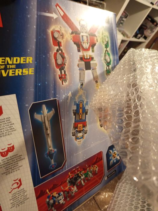 Lego Voltron 21311 ЧИСТО НОВ НЕРАЗОПАКОВАН!!!