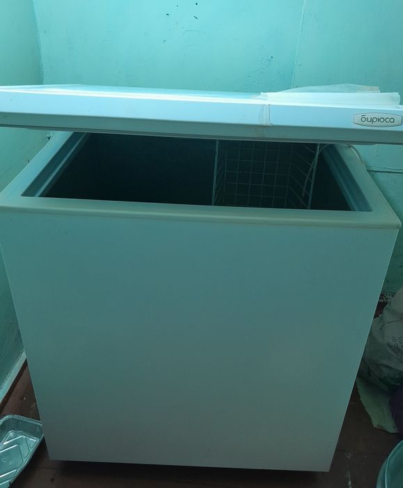 Морозильная камера-ларь [Бирюса]