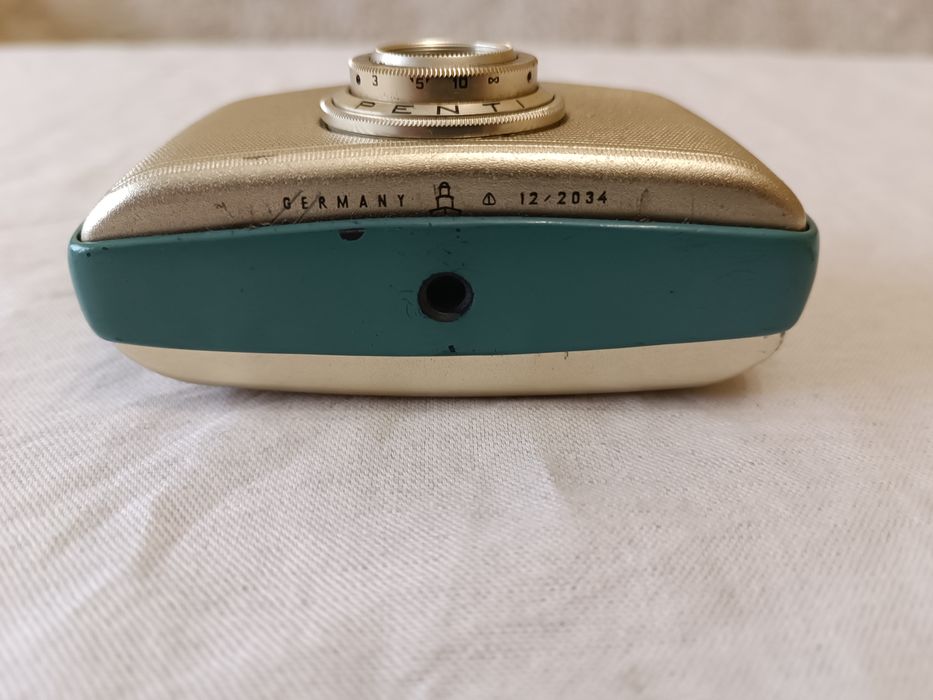 Немски винтидж фотоапарат Penti