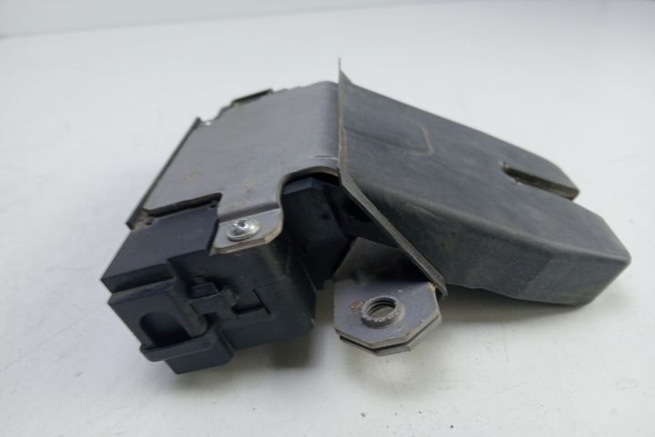 Broasca haion    3M51-R442A66-AP Ford C-Max prima generatie seria