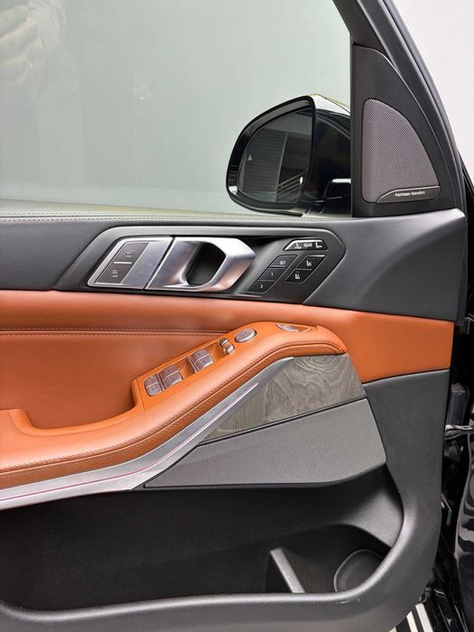 Срочная продажа BMW X7 xdrive40i