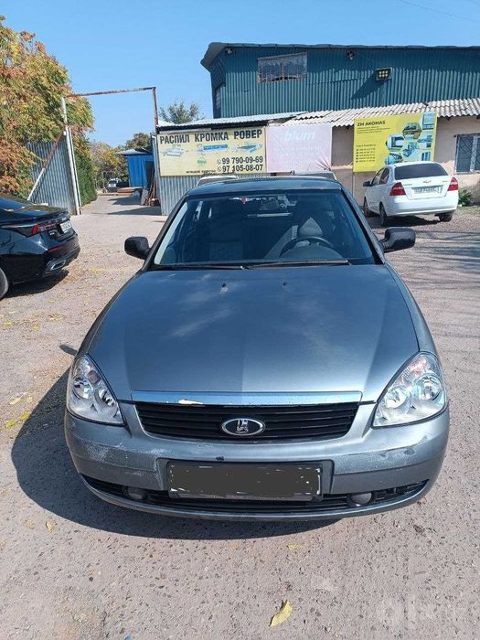 Продам автомобиль ВАЗ 2172  Priora  (Хечбек) 2008года