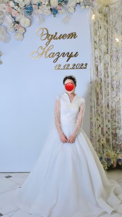 Свадебный платье
