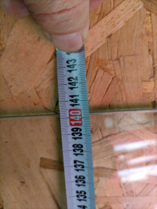 Продам стекло толщина 6мм