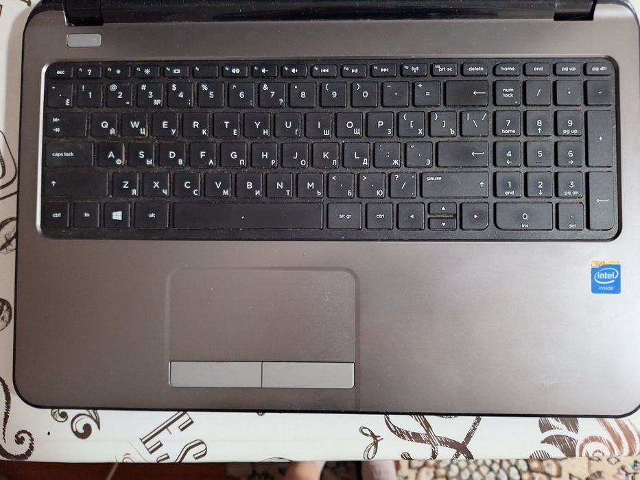 Ноутбук продам .