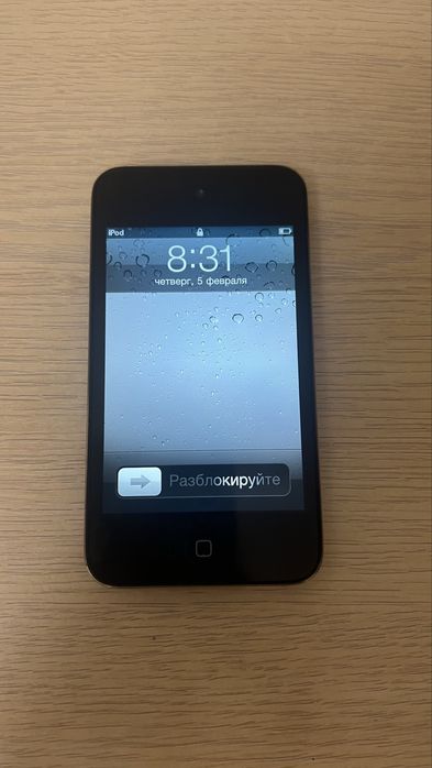 iPod touch 4nd Gen, Model A1367 64gb.