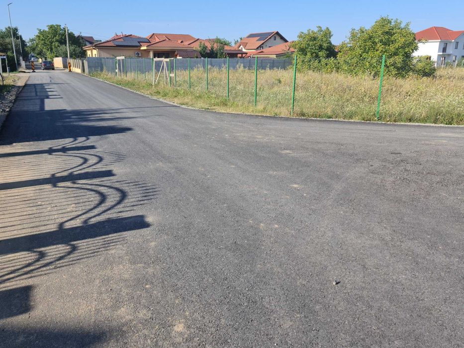 teren 15,38 ari loc de casa  paulesti ,front 34 m  , utilitati