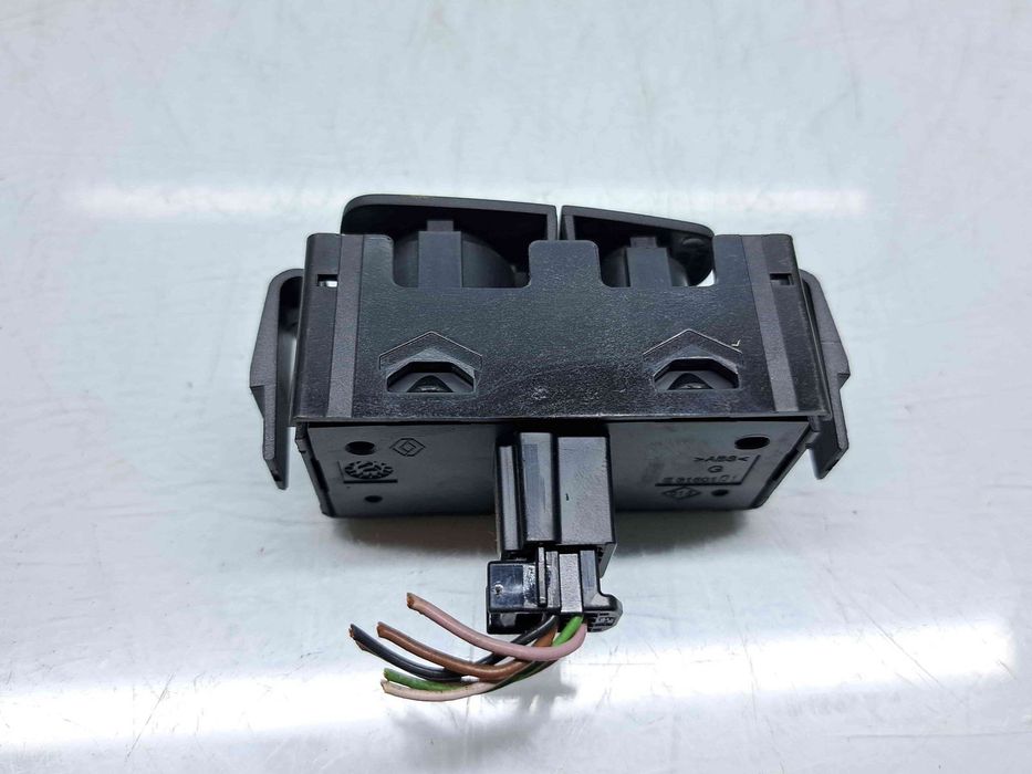 Buton avarii  Dacia Logan 2 [Fabr 2012-2020]252905668R