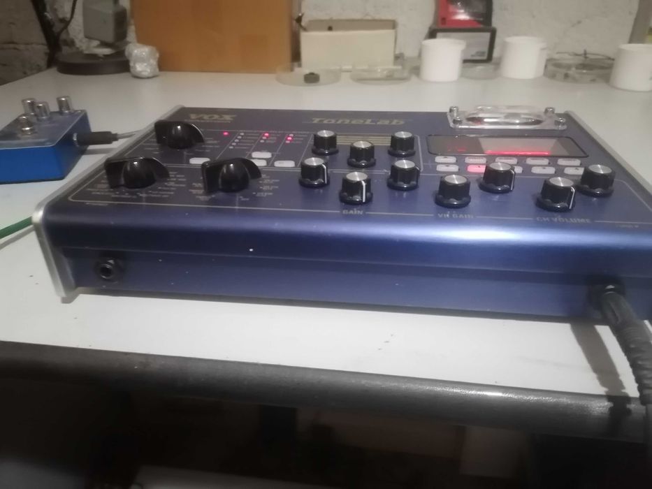 Лампов китарен процесор Vox ToneLab