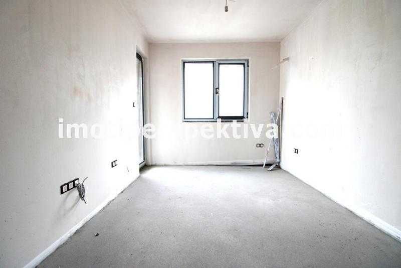 Продава се Тристаен апартамент в Пловдив, Христо Смирненски - 106 кв.м за 752 €/кв.м - Снимка #5