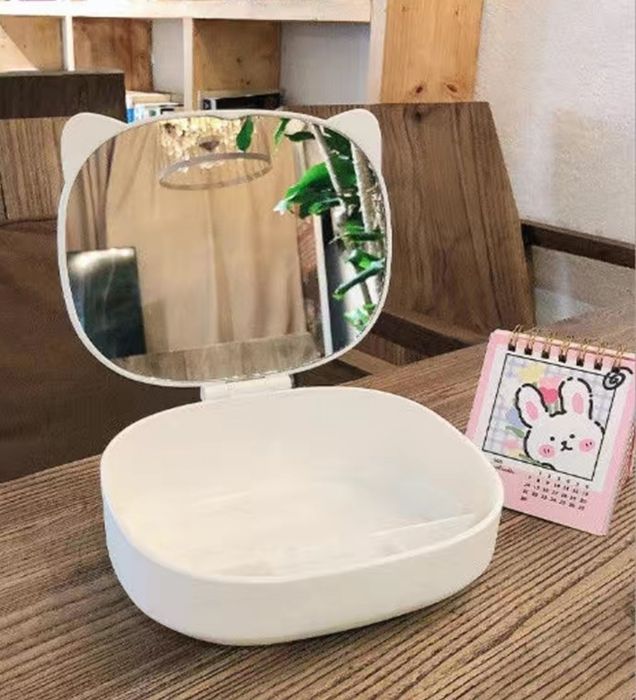 Шкатулка с зеркалом