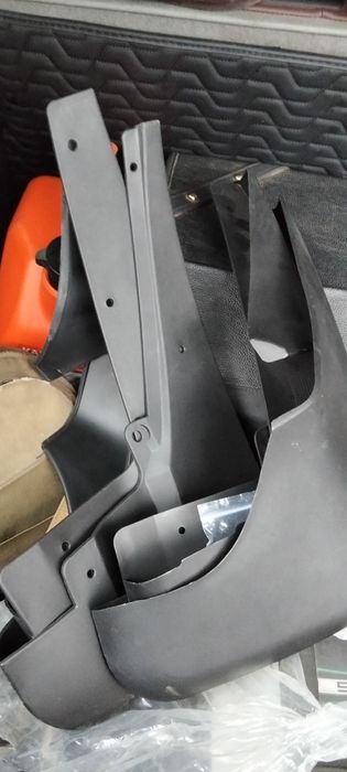 Брызговики на БМВ х5 Е53 дорест