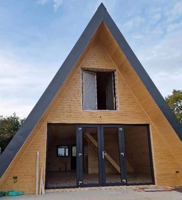 Case și garaje auto oferta la 30 euro mp