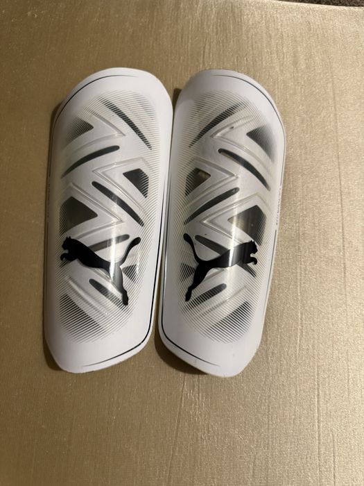 Продаются Щитки Puma оригинал