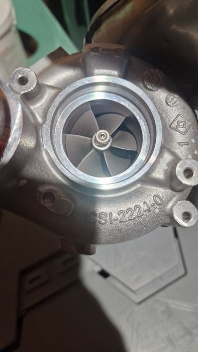 turbosuflante Audi  A6 S6 / A7 S7 / A8 S8 / 4.0 tfsi 079145704F