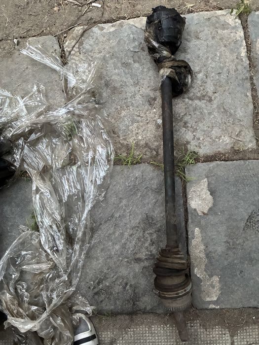 Части от  Mitsubishi Galant  2.5 V6