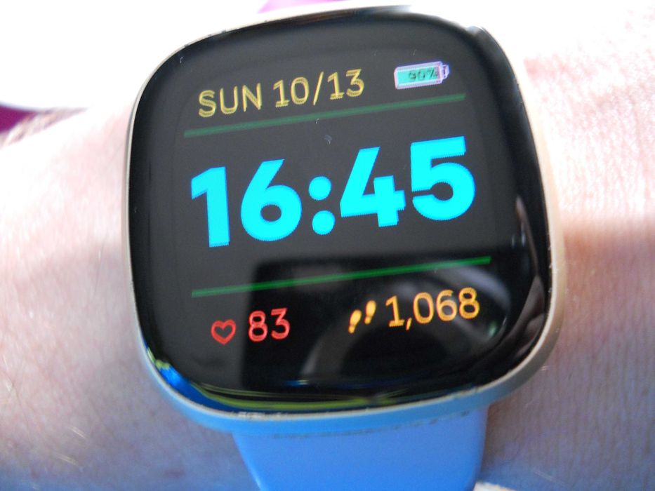 Ceas Fitbit Versa 3