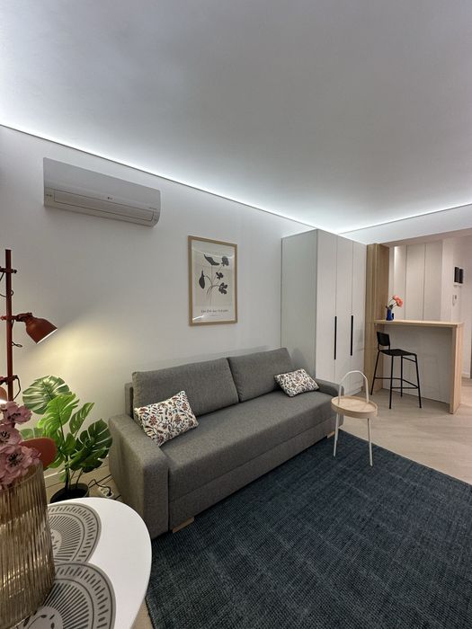 Garsoniera Cortina Nord de inchiriat