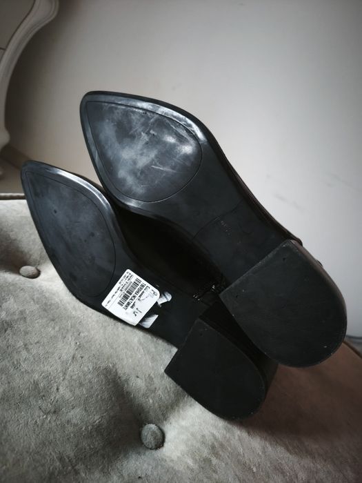 Ghete ciocate Bershka mărimea 40