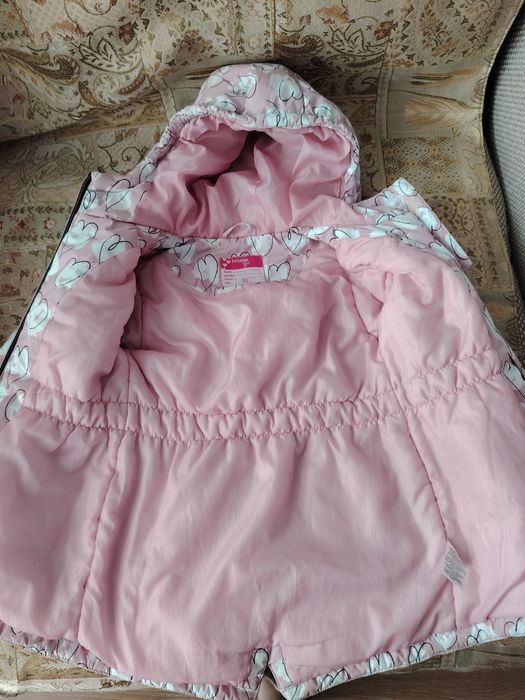 Продам куртку и пальто на девочку