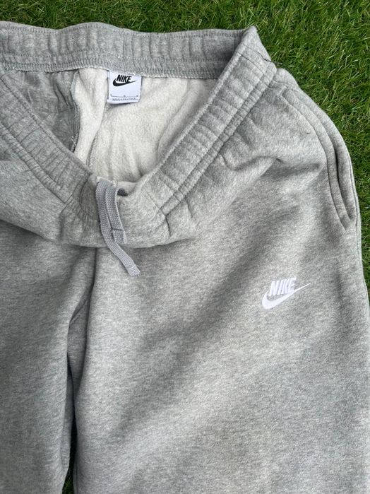 Мъжко долнище : NIKE Fleece Essential Jogger Pants Grey Heather L
