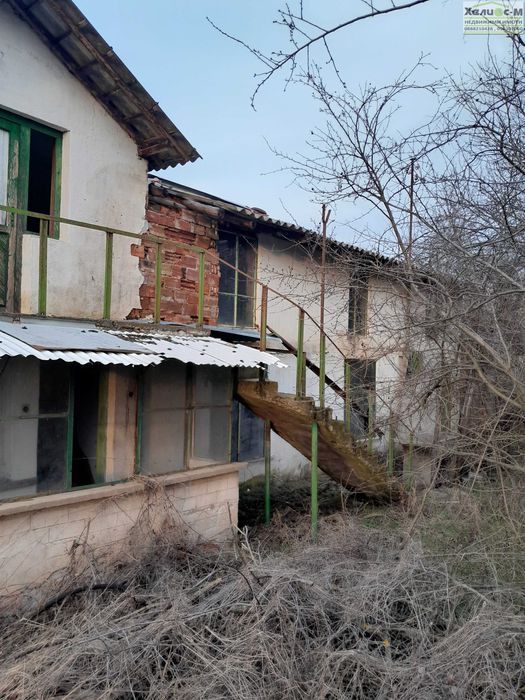 Продава се Къща в Монтана, Младост 2 - 300 кв.м за 16 €/кв.м - Снимка #3