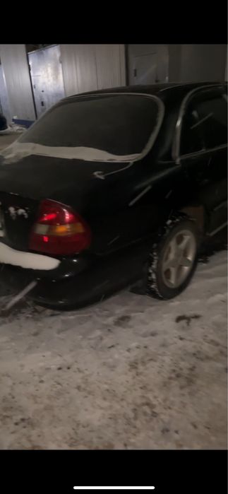 Разбираю хюндай соната 1998г