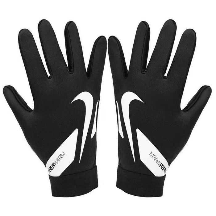 Спортивные перчатки Nike