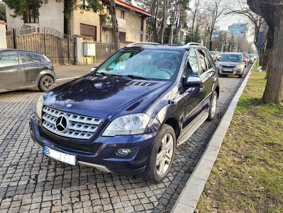 Mercedes-Benz ML Al 2lea proprietar (din 2018). Vandut-a de noua de Autoklass in 2010