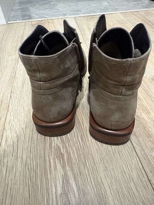 Продам обувь женскую