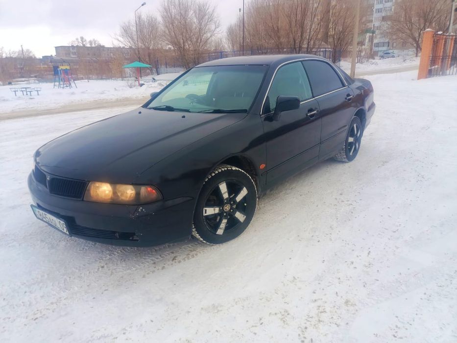 Продаю машину Митсубиси