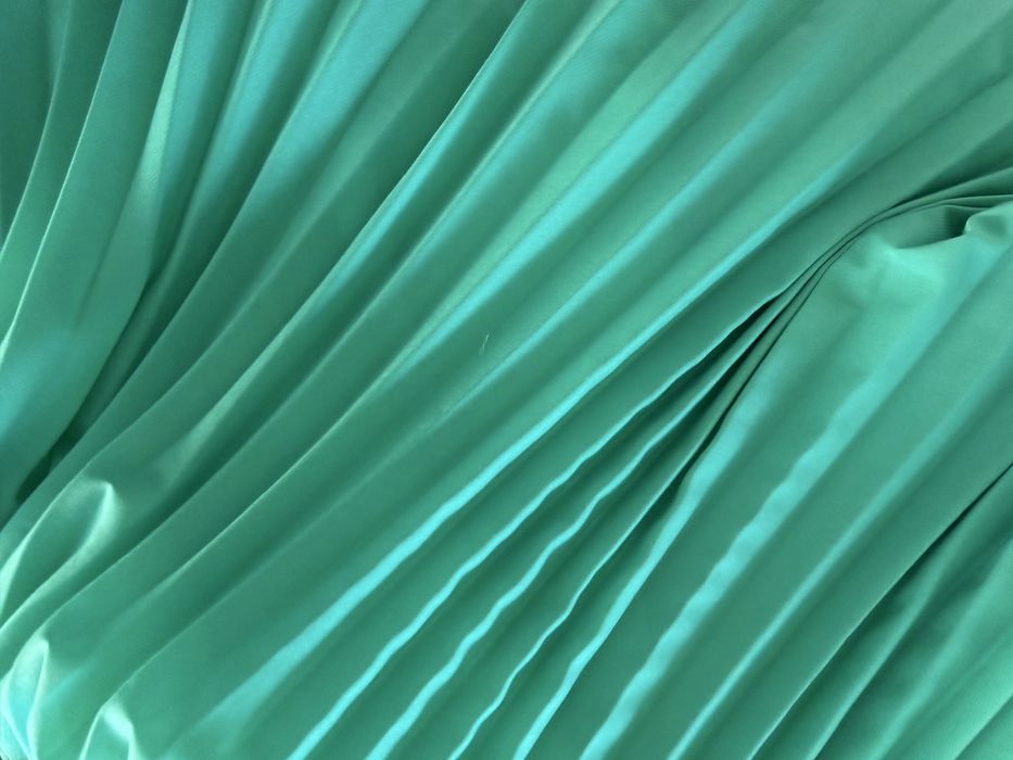 Елегантна дизайнерска рокля Guy Laroche – Studio Line | EU 36