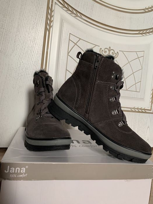 НОВЫЕ зимние Сапоги 37 размер