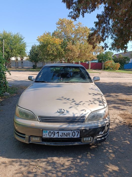 Продам Lexus se 300