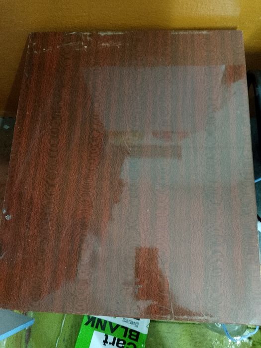 Продам тумбочки обувница стулья