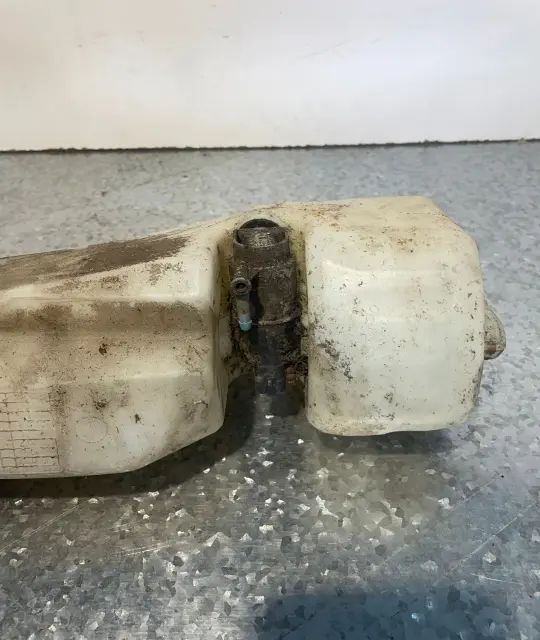 Vas lichid parbriz Dacia Logan 2005 1.4 MT (75 hp)