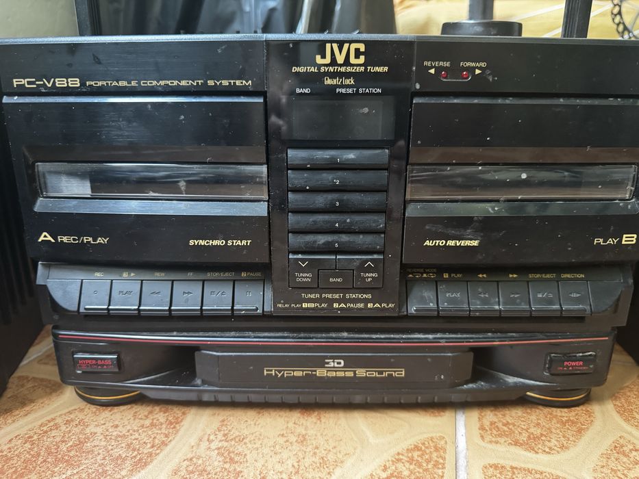 JVC PC-V88 Vintage Boombox | Boxe detașabile | 3D Hyper Bass | Dublu Casetofon