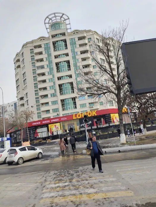 Продаётся КВ  Метро Юнусабад,Мегапланет 2/7/14 75 м2 Жк MegaPolis