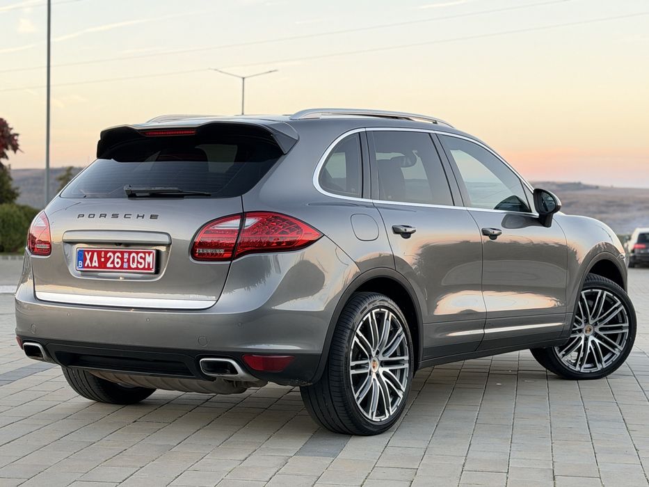 PORSCHE Cayenne 2011 — imagine 5