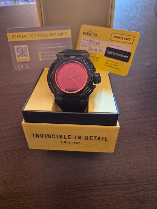 Часовник Invicta model 28368
