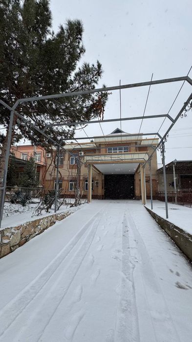 Ховли сотилади Бухоро