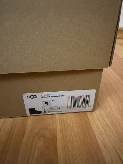 UGG Classic Mini Platform Boot