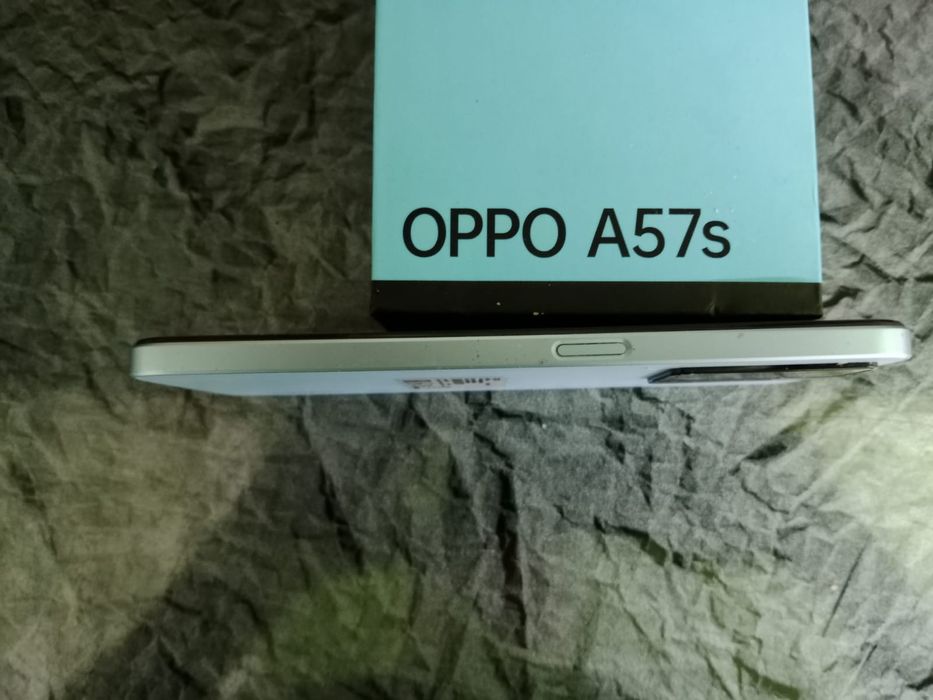 OppoA57s продам с документами