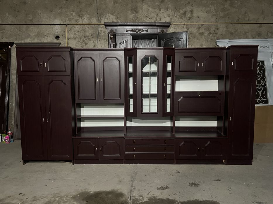 Продаётся Стенка,Горка для гостинной,для зала