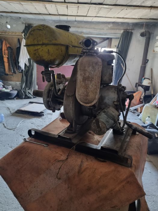 Носос помповый бензин