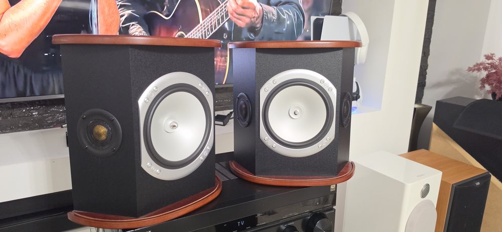 Boxe de perete Monitor Audio Silver RS Fx  Dipol / bipol