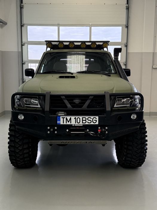 Nissan Patrol Y61 3.0 autoutilitara 4 locuri, sasiu zincat