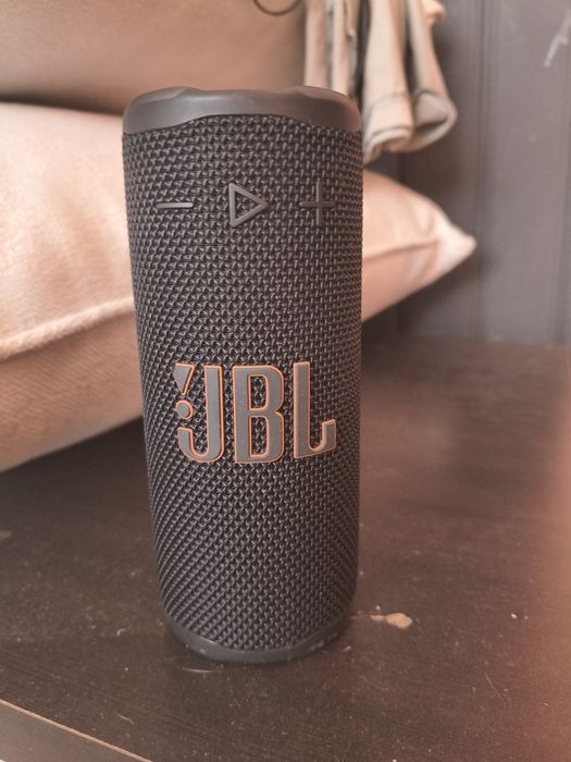 JBL grip de vândut