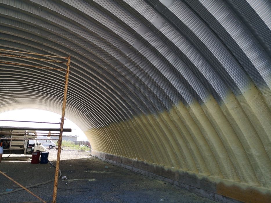 Izolatii cu spuma poliuretanică/pod/acoperiș-Firma Autorizată