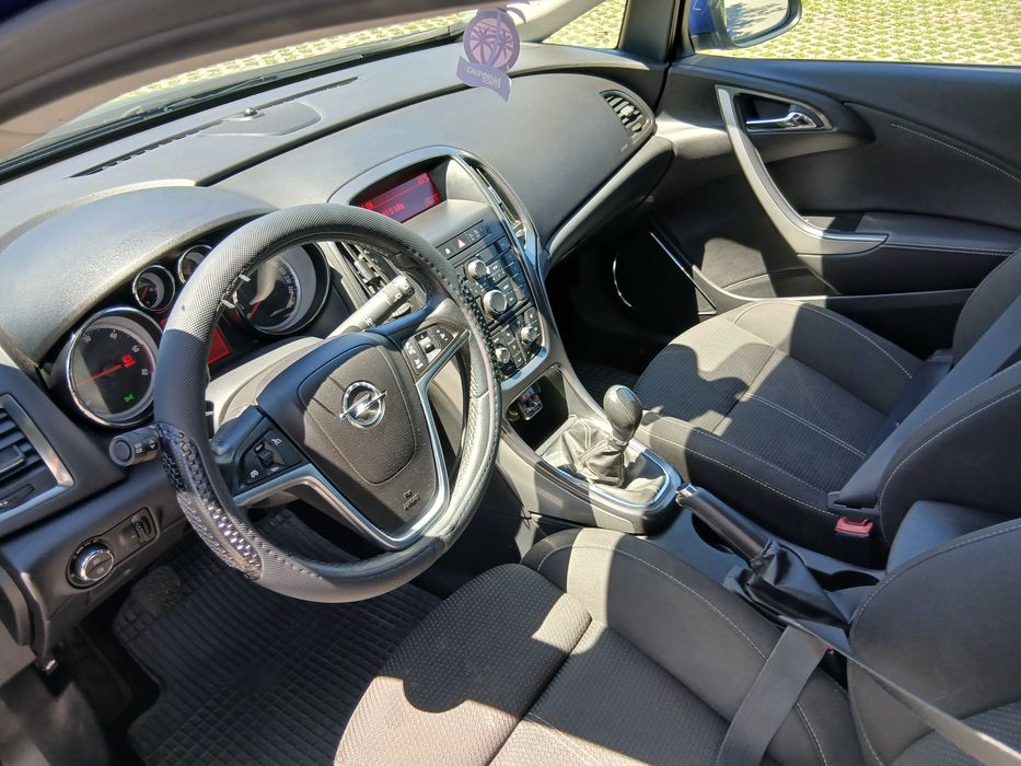 OPEL Astra 2012 — imagine 4